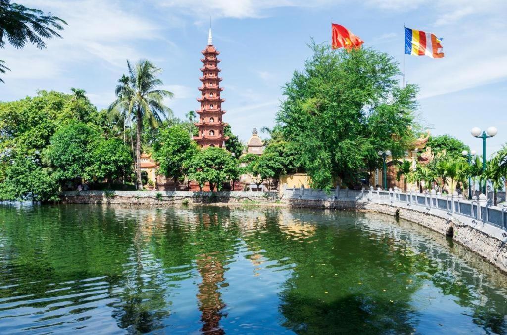 Cwd Hotel Hanoi Exterior photo