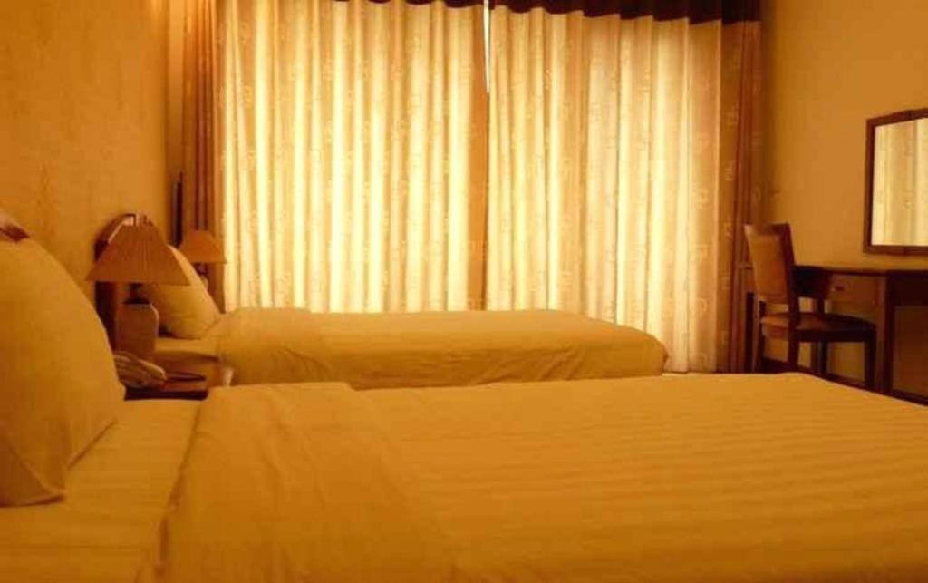 Cwd Hotel Hanoi Exterior photo